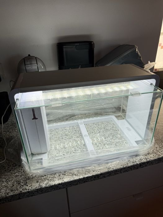 Aquário SuperFish Home ProLED 30 – 25L + Acessórios