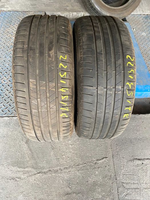 225/45R18 Dwie używane opony letnie Bridgestone