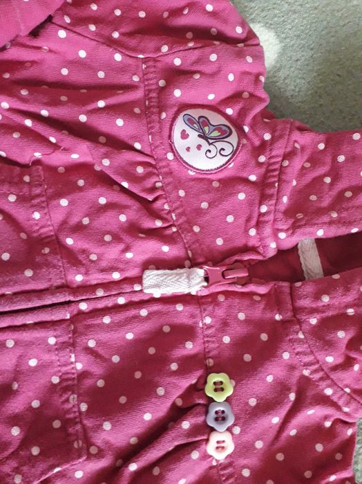 Bluza dresowa z kapturem w kropeczki 68