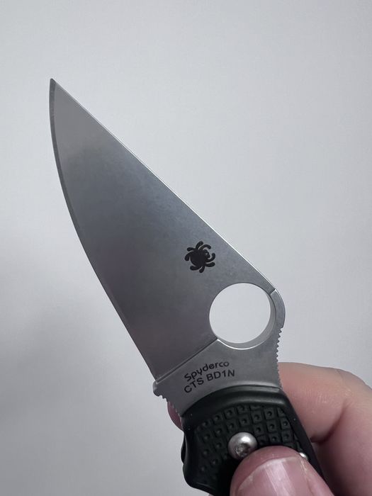 Spyderco Para 3 lightweight