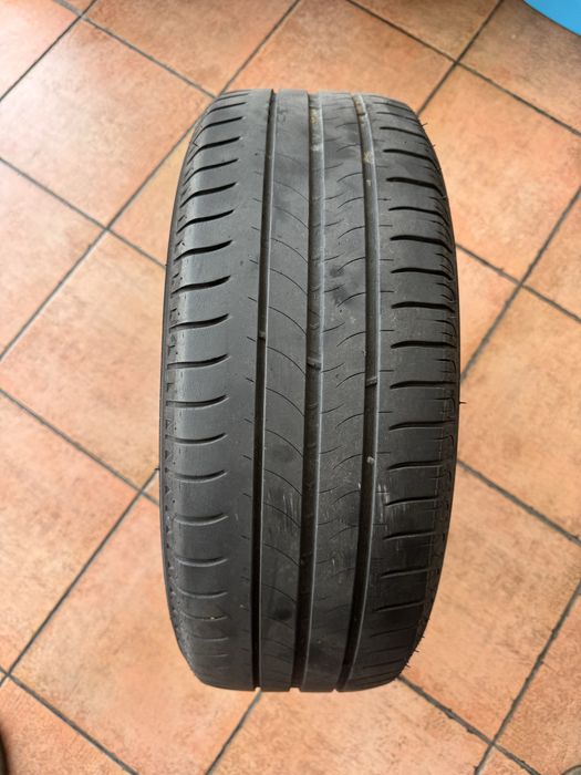 2 pneus Michelin 195/55R 16