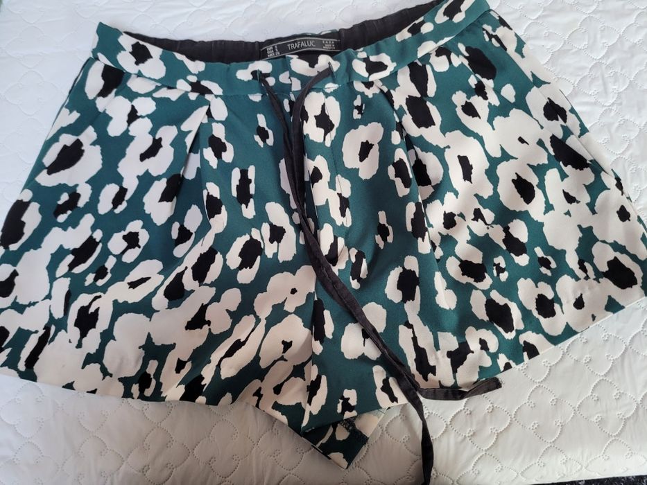 Calções rapariga tamanho S/M