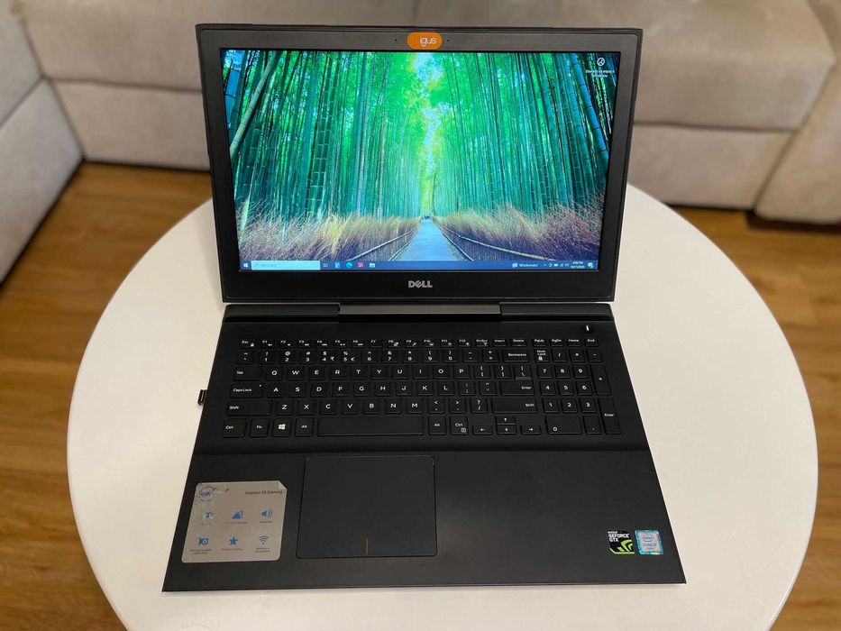 Dell Inspiron 7566 i5-6300HQ / 8GB / 240SSD+1000HDD /GTX960M/WIN10Home