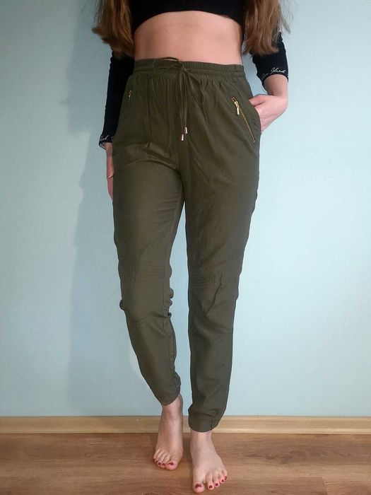 Zielone spodnie w gumkę Redherring 38 M 10 joggery khaki haremki