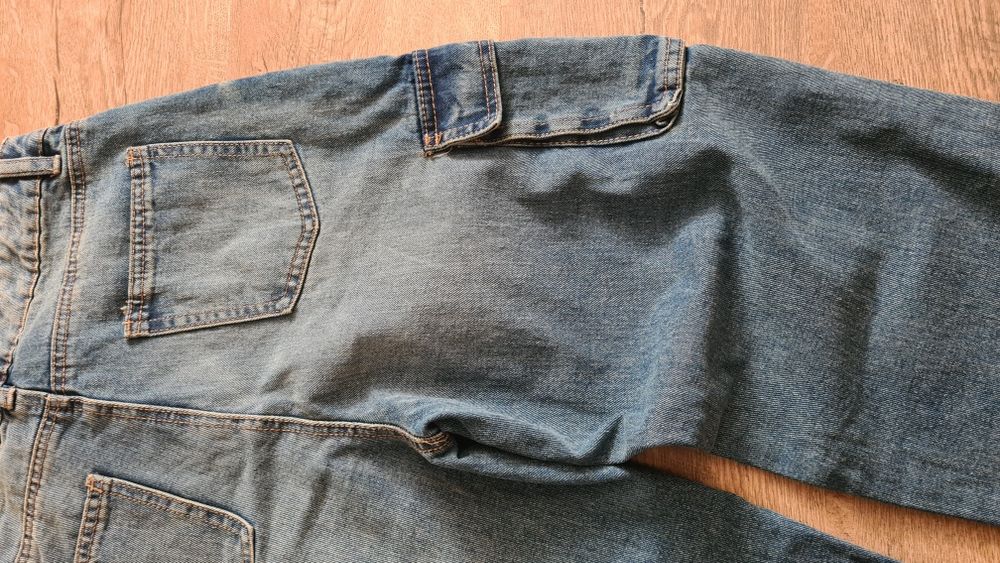 Джинси карго дівчинка