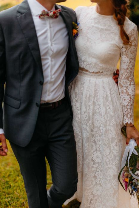 Suknia ślubna S/M- prosta, koronkowa, delikatna