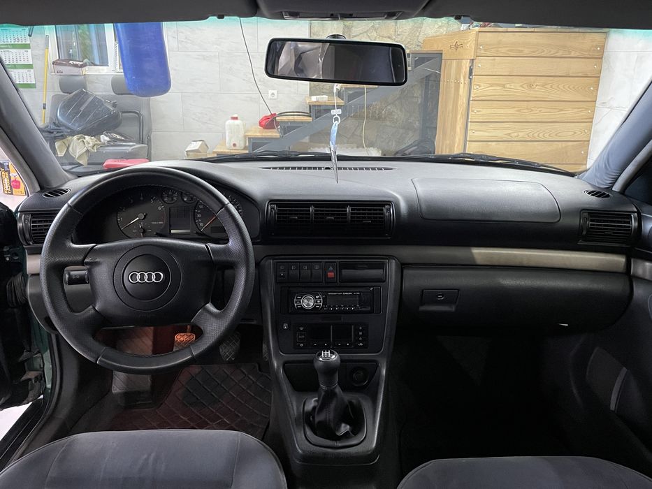 Audi A4B5 1.6 Газ/бензин