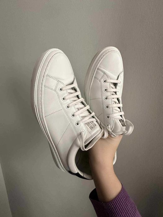 Givenchy City Sport Original