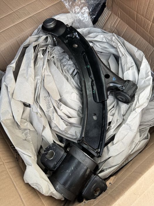 Bracos suspensao Ford Mustang 2004a2010