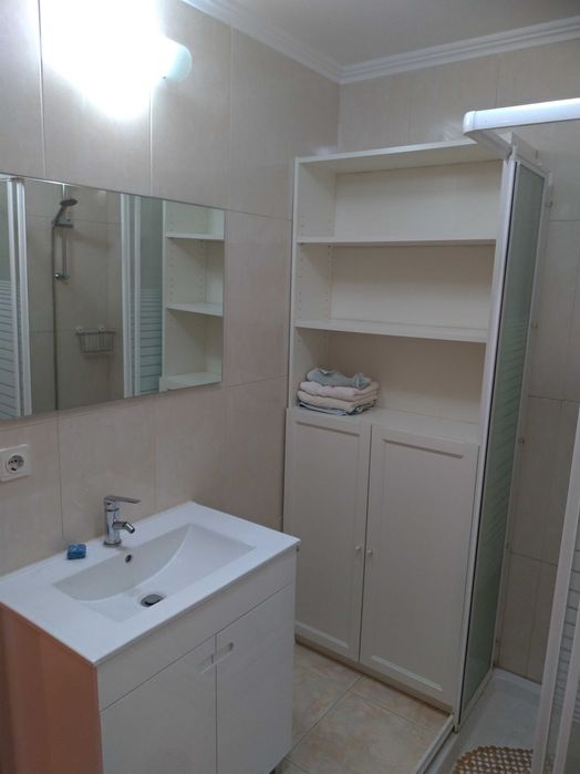 Quarto partilhado a Menina ou Rapaz | Metro | Matosinhos | Porto.