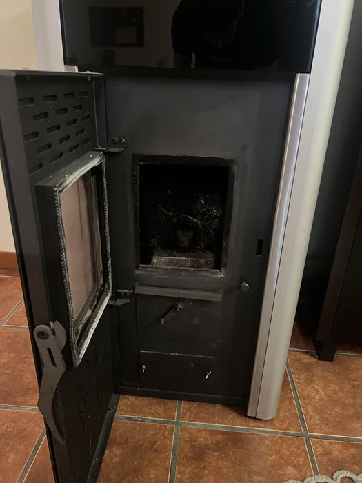 Salamandra a pellets