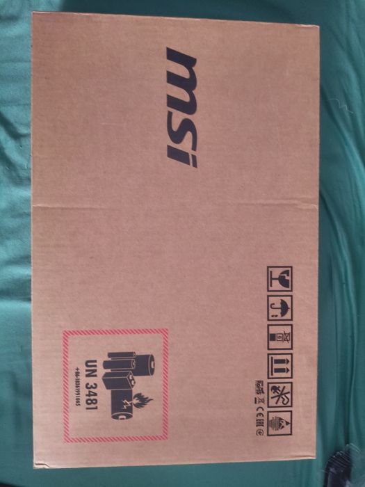 MSI PS42 Modern 8MO-298FR