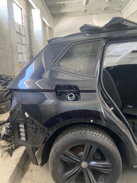 Разборка Tiguan 2 Allspace Четвертя Стойки Пороги Полка 2018-2024