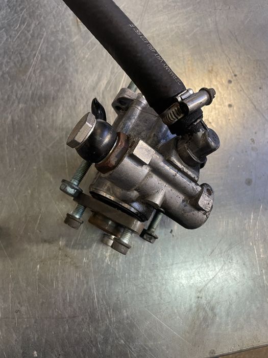 Bomba de direçao Audi Vw seat skoda 1.9