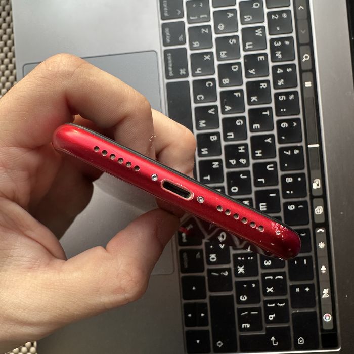 iPhone Xr 256gb Red 83%