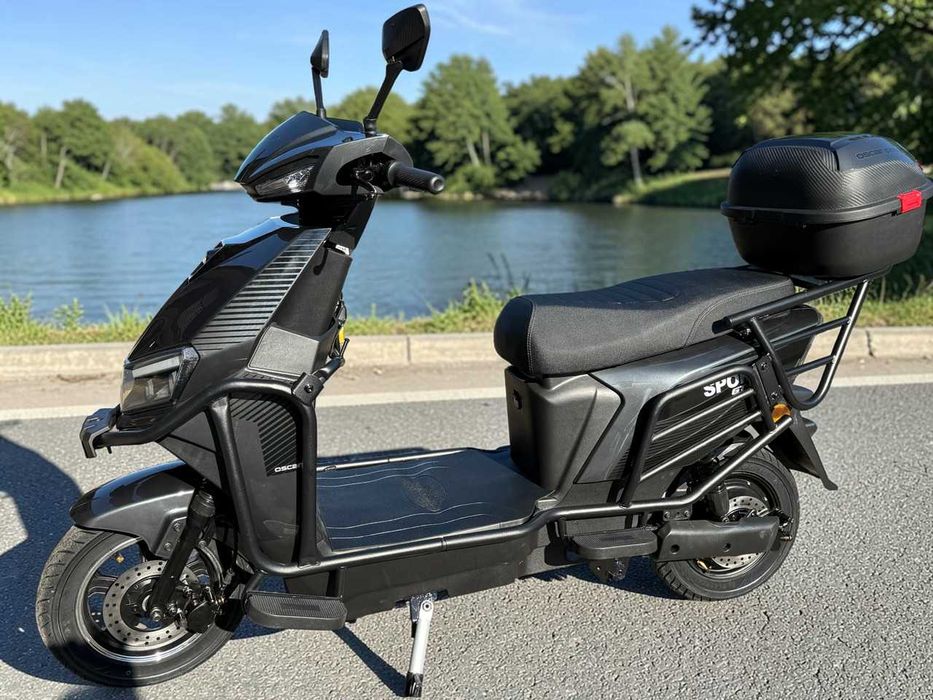 Електроскутер Oscar Sport GT-21 2500W 72V 30Ah LiFePO4 двомісний електробайк