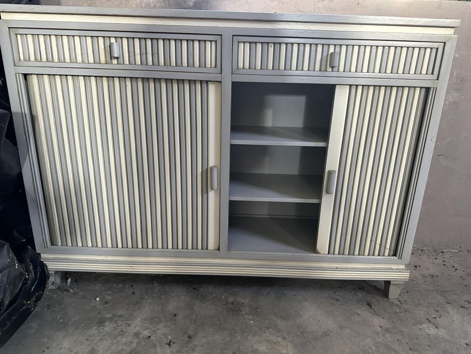 Armário Antigo (cor clara)