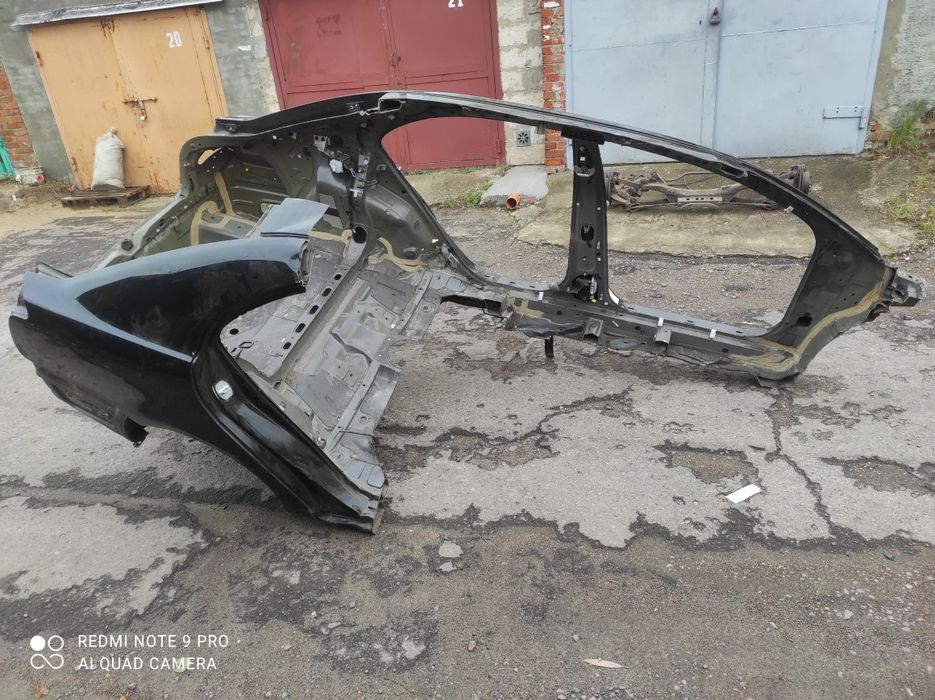 Кузов стойка Toyota Avensis T25 Авенсіс т25іс т25 Авенс