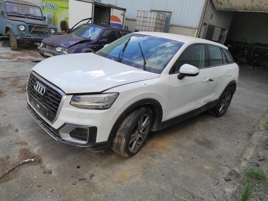 Tablier Audi Q2 Ref: Slv81B857001P