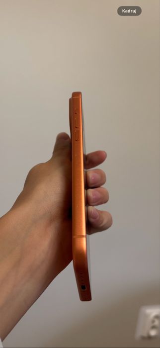 Iphone 17 pro max  + oryginalny case