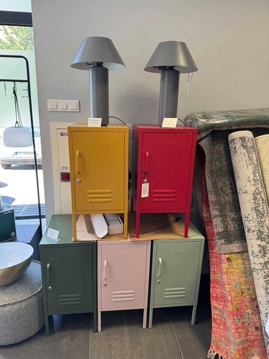 Szafka nocna z metalu The Shorty