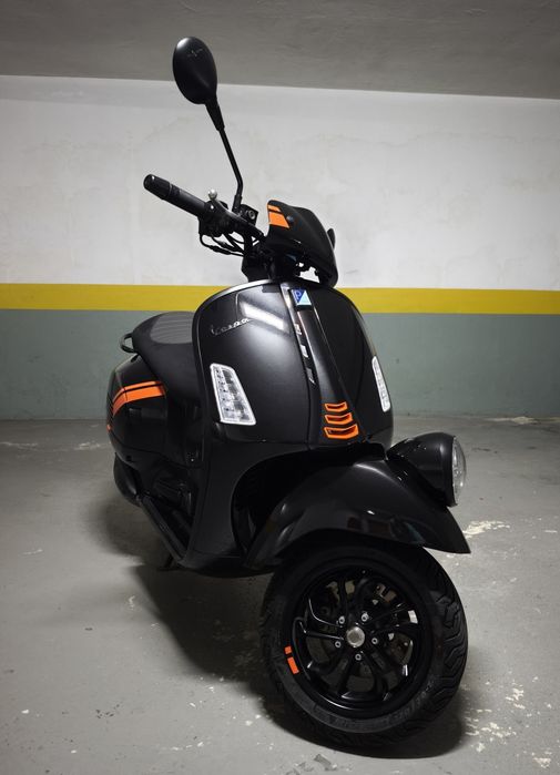 Vespa GTV 300 2025/ imaculada/ garantia até 2028