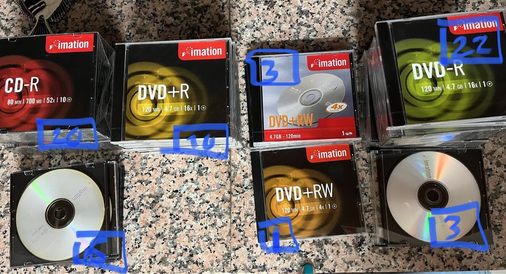Blank CDs and DVDs – Details in Description64751305324547120