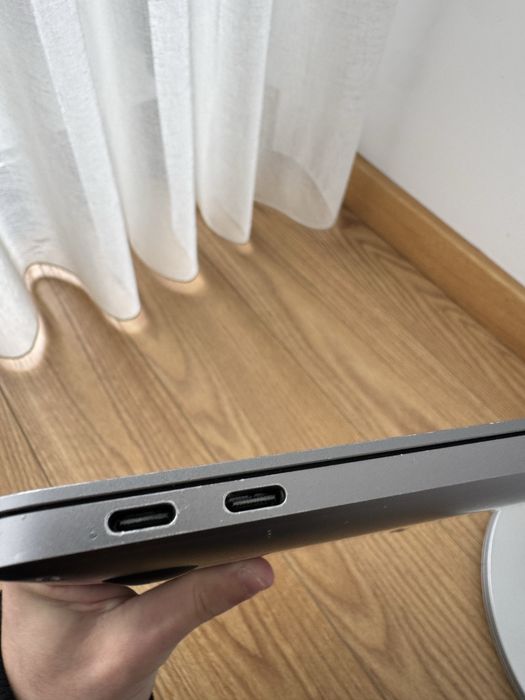 Macbook Pro 2017 // 256gb - 8gb ram / Usado 13’’