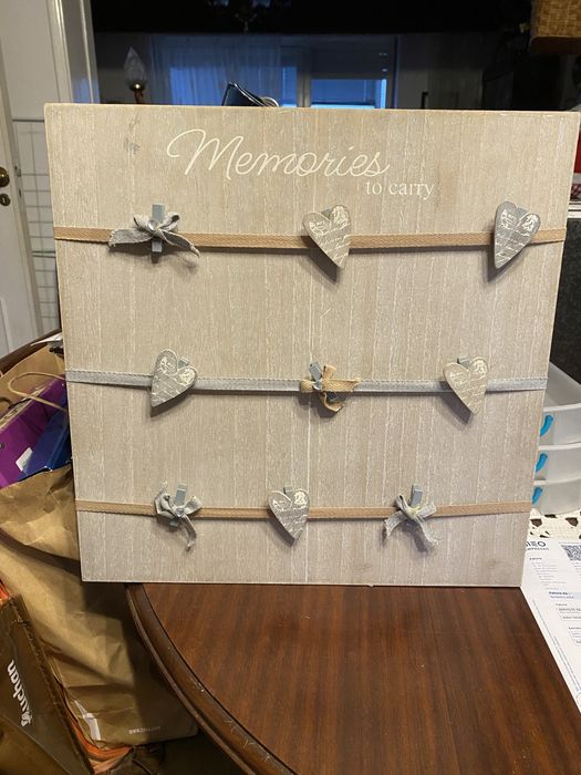 Decorative Memory Board "Memories To Carry" with 9 Photo Clips