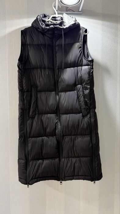 Безрукавка  ZARA