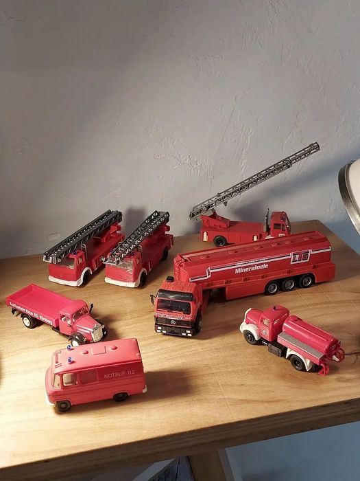 Модель 1/87 Mercedes-Benz  Herpa, Wiking,  Siku