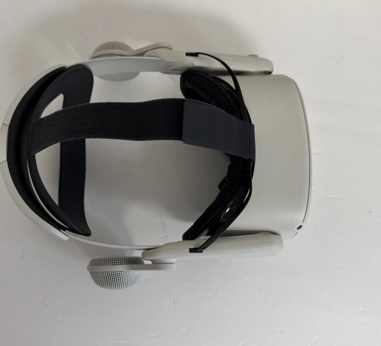 Окуляри віртуальної реальності Meta Oculus Quest 2 128GB (