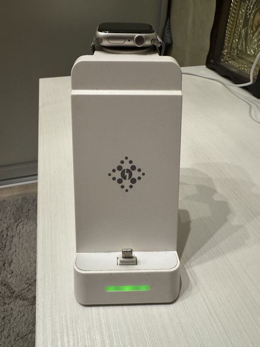 Зарядний пристрій