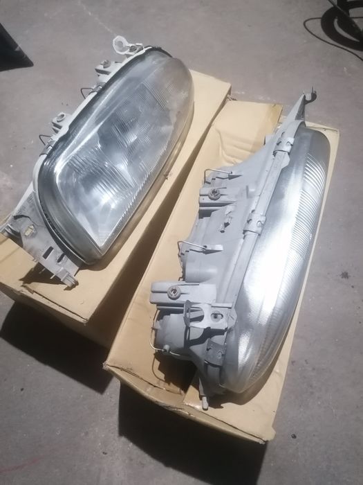 Faróis Ford Fiesta mk4