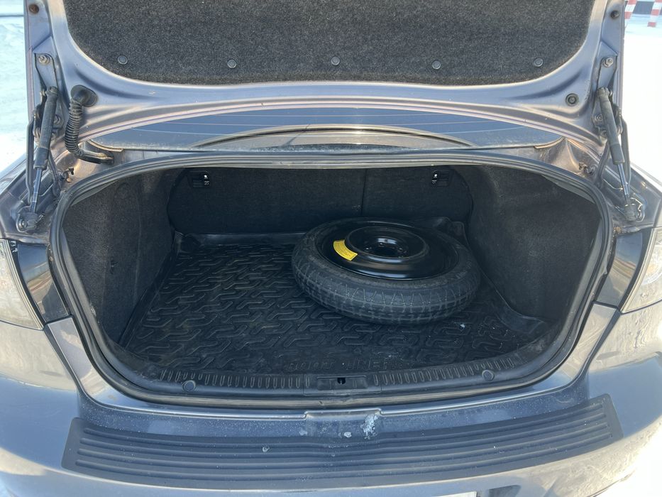 Mazda 3 2008 рік 2.0 газ/бензин