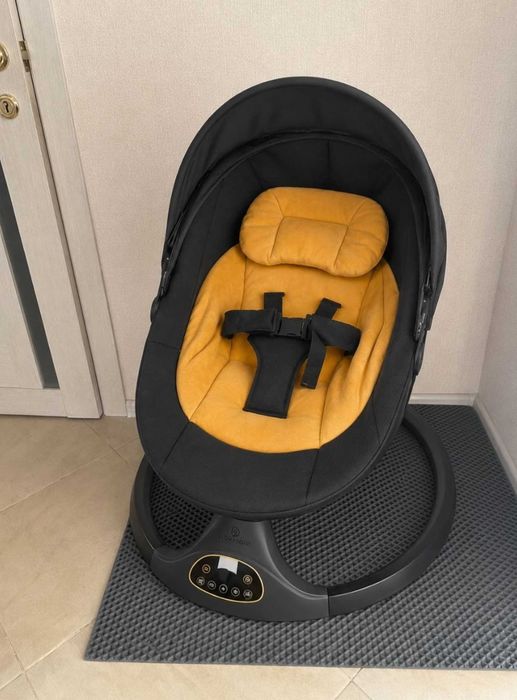 Дитяча колиска гойдалка електронний шезлонг для немовлят з музикою bluetooth