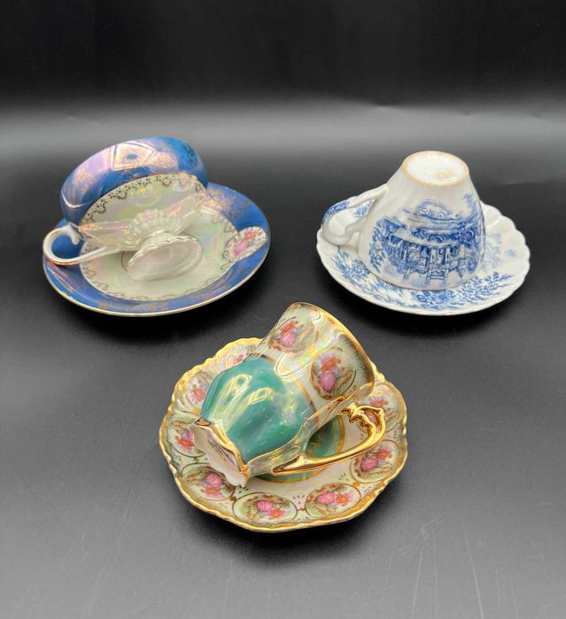 Belas Chávenas Orientais e Inglesas