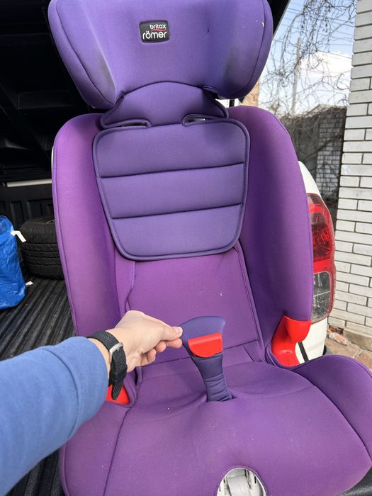 Два автокрісла britax römer можна по одному