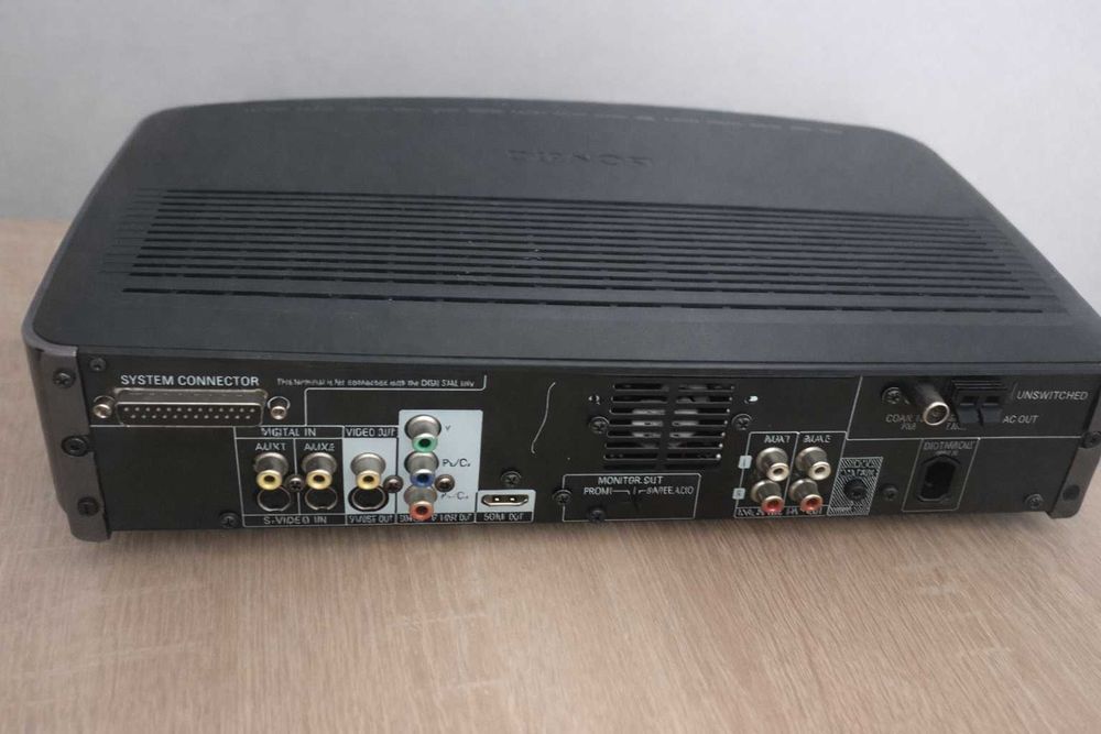 Denon S-102 – kino domowe odtwarzacz DVD – sprzedaję jako uszkodzony