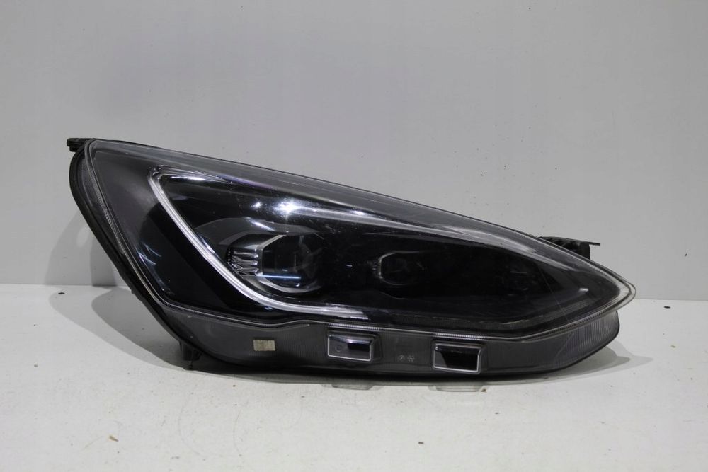 ford focus mk4 full led prawy kompletny ładny