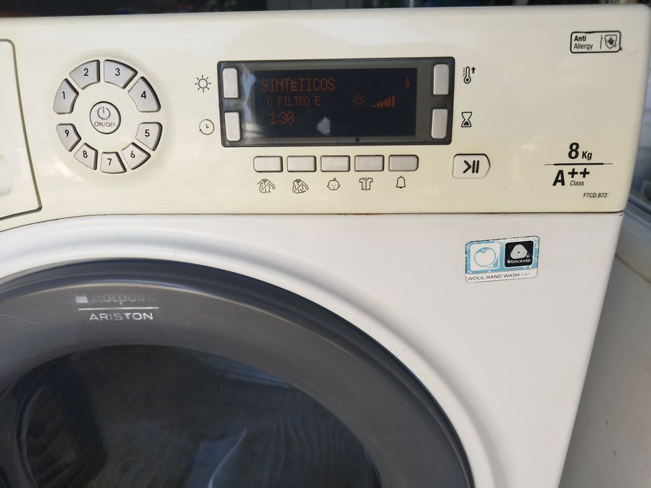 Máquina de secar roupa