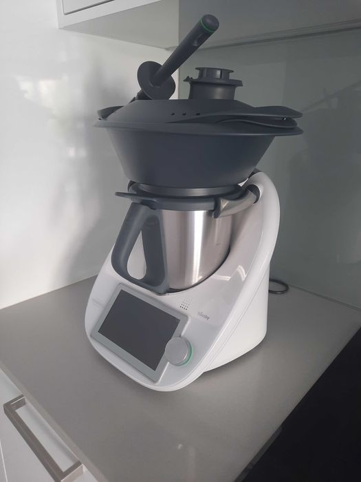 Vendo Bimby TM6 como nova.
