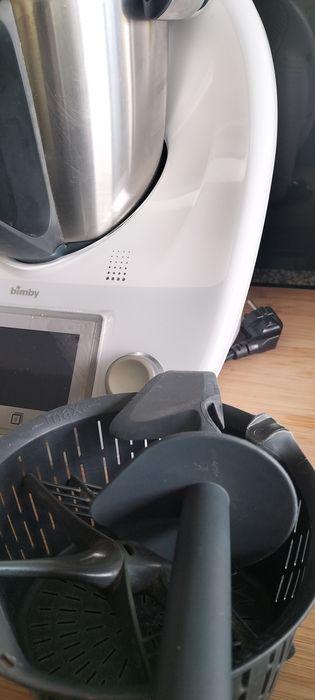 Bimby TM5 ótimo estado lâmina nova