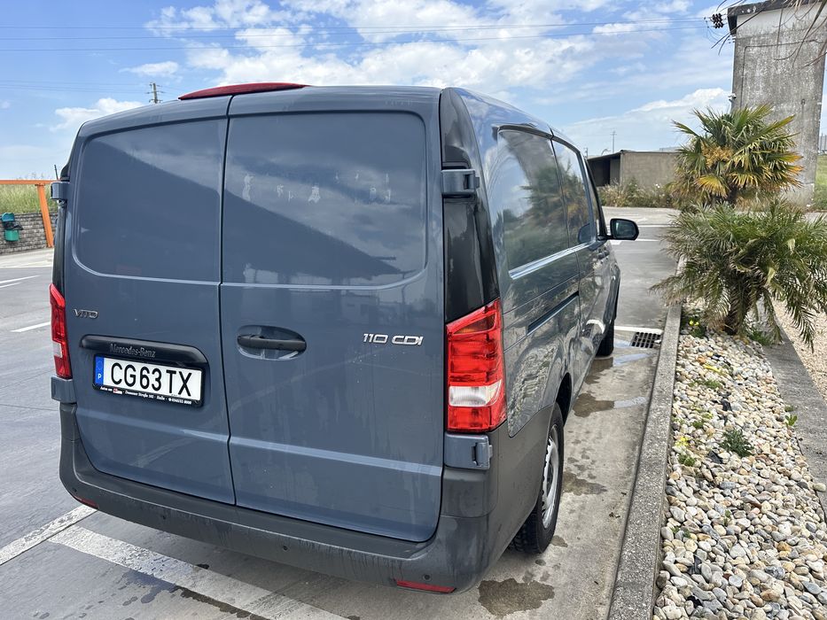 Mercedes Vito com km pouco