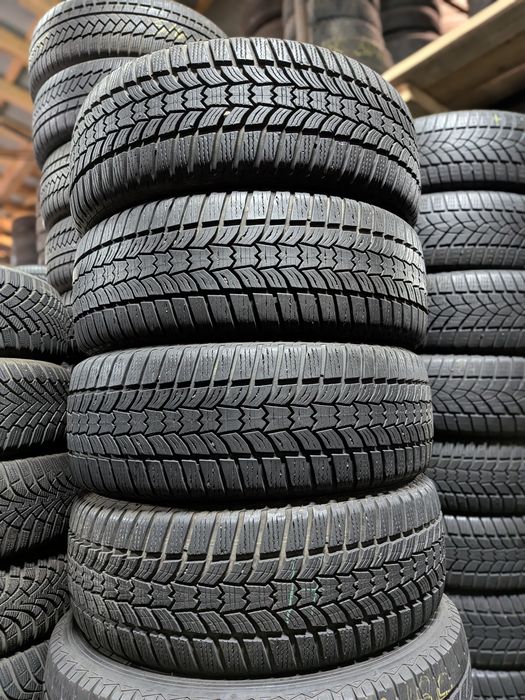 Резина зима зимові 215 55 r17 Sava 22 рік колеса шини Gtyres
