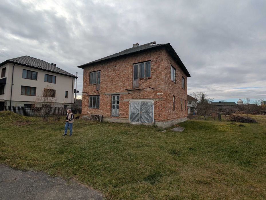 Продається будинок у с. Богородчани по вул. Вишневій (12)