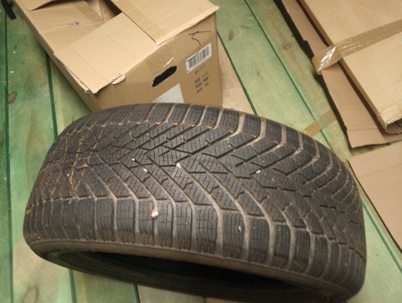 Opony zimowe Pirelli 225/50 R17