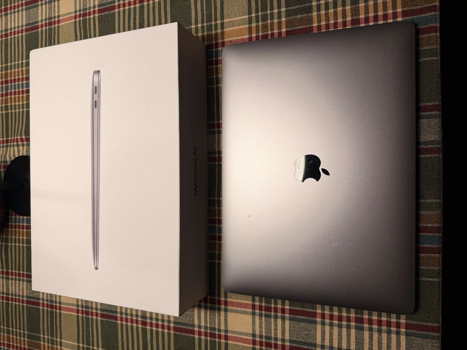 MacBook Air Gwiezdna szarość