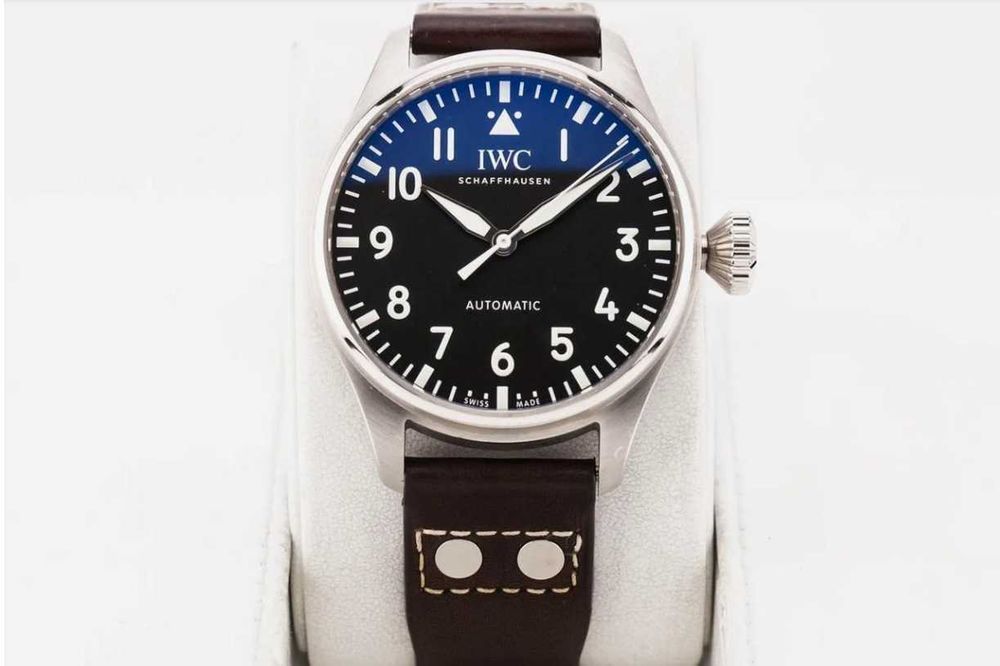Годинник автоматичний IWC Big Pilot Watch 43 Black Dial IW329301