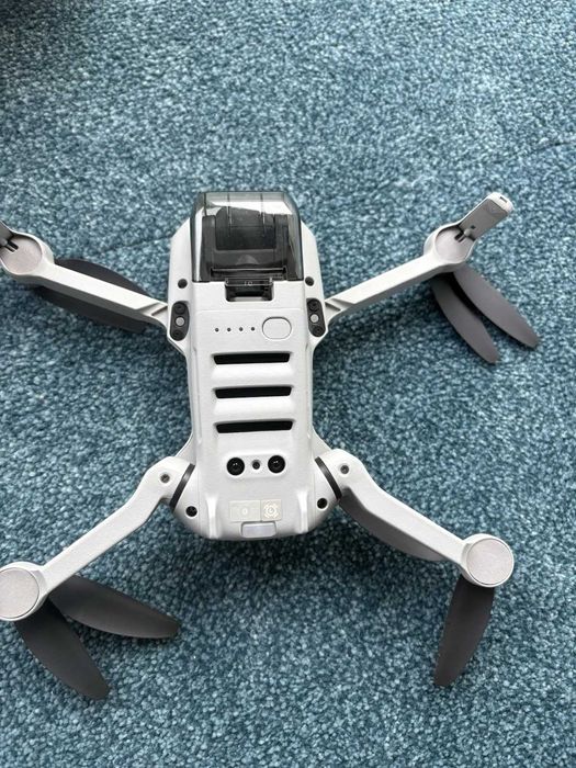 DJI Mini 4K Ready-to-Fly Drone Combo
